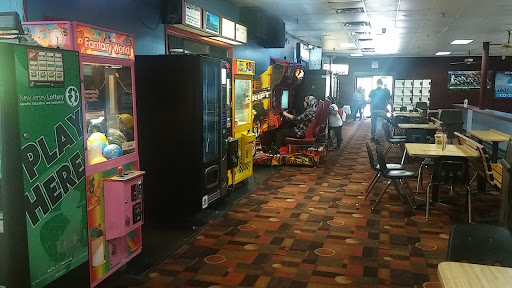 Bowling Alley «Woodbridge Bowling Center», reviews and photos, 346 Main St, Woodbridge, NJ 07095, USA