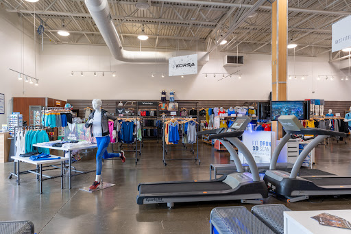 Sporting Goods Store «Road Runner Sports», reviews and photos, 7063 SW Nyberg St, Tualatin, OR 97062, USA