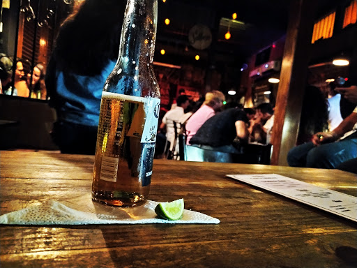 Pubs rock Guayaquil