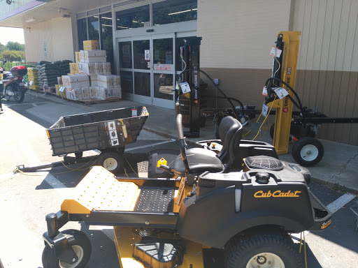 Home Improvement Store «Tractor Supply Co.», reviews and photos, 1111 Halstead Blvd, Elizabeth City, NC 27909, USA