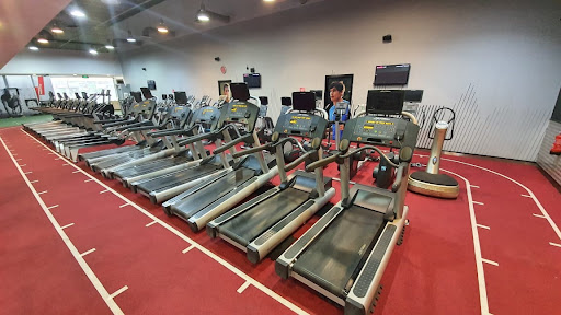 Fitness First Azizia Mall 