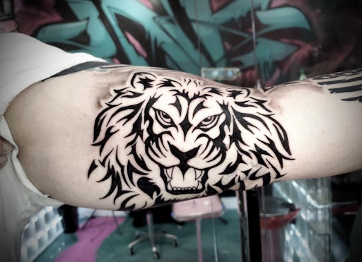 Explore abstract tattoos ideas, creative tattoo ideas in Hollywood, available at Major Ink Studios