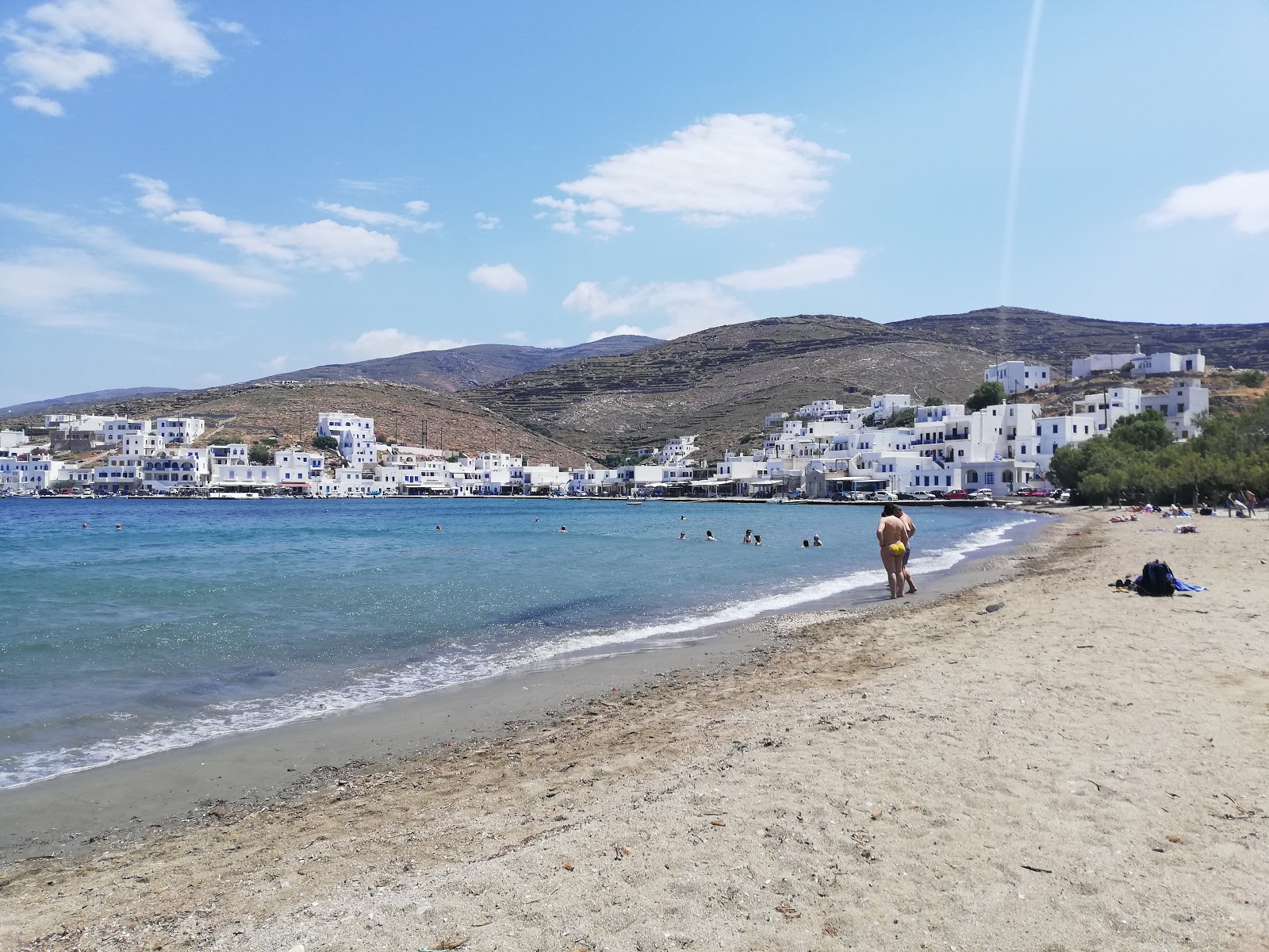 Panormos beach'in fotoğrafı parlak kum yüzey ile