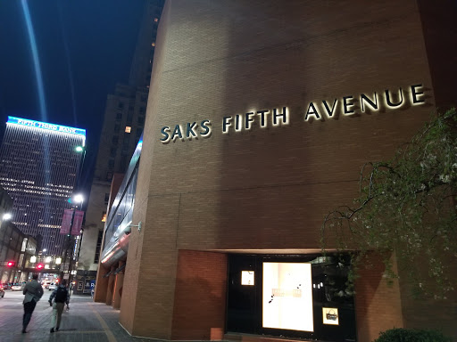 Department Store «Saks Fifth Avenue», reviews and photos, 101 W 5th St, Cincinnati, OH 45202, USA
