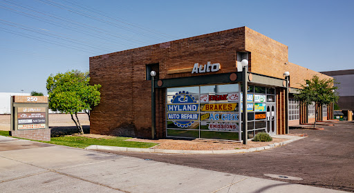 Auto Repair Shop «Hyland Auto Repair», reviews and photos, 250 W Guadalupe Rd #2, Tempe, AZ 85283, USA