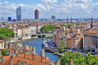 Chasseur d'appart location - Chasseur immobilier achat - Rajaâ JOHNSON à Lyon