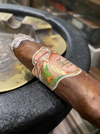 Cigar Shop «Cigar Emporium Inc», reviews and photos, 777 Central Park Ave #B, Yonkers, NY 10704, USA