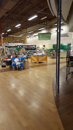 Supermarket «Giant Eagle Supermarket», reviews and photos, 9901 Mountain View Dr, West Mifflin, PA 15122, USA