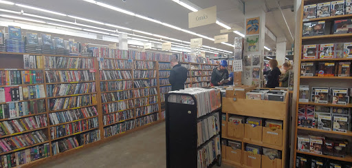 Book Store «Half Price Books», reviews and photos, 5017 Excelsior Blvd, St Louis Park, MN 55416, USA