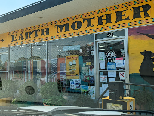 Natural Foods Store «Earth Mother Health Foods», reviews and photos, 220 E Harrison St, Farmington, MO 63640, USA