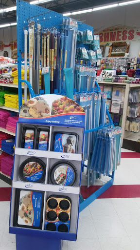 Variety Store «Dollar Castle», reviews and photos, 29611 Ford Rd, Garden City, MI 48135, USA