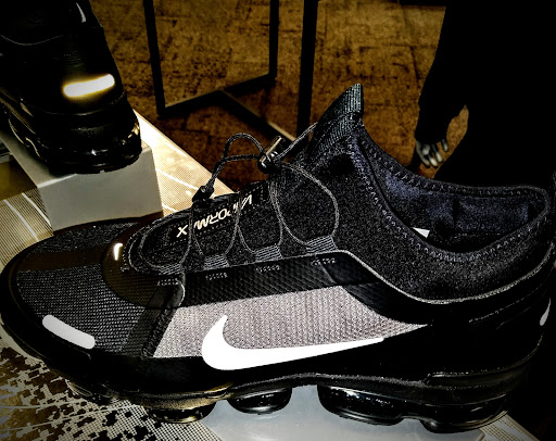 Shoe Store «Foot Locker», reviews and photos, 1394 Spring Hill Ring Rd, Dundee Township, IL 60118, USA