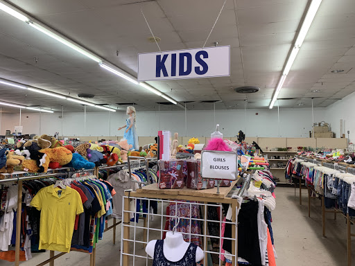 Thrift Store «Community Thrift Store», reviews and photos, 6015 Edgewater Dr, Orlando, FL 32810, USA