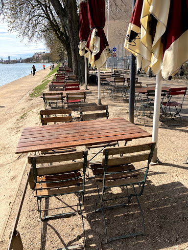 Den Franske Cafe in Copenhagen, Lyngby-Taarbæk