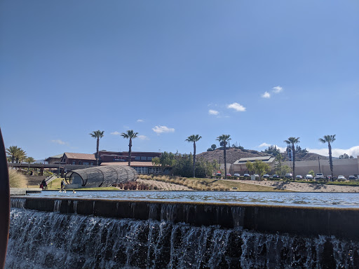 Shopping Mall «Shops At Dos Lagos», reviews and photos, 2780 Cabot Dr #140, Corona, CA 92883, USA