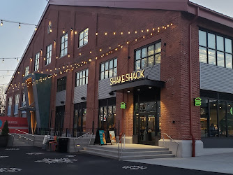 Shake Shack Arsenal Yards