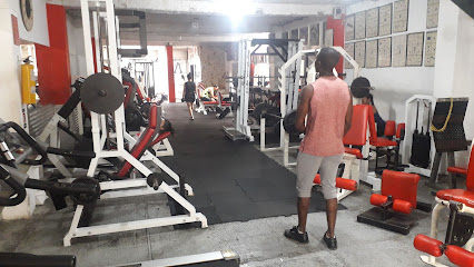 Titanes Gym - Cl. 8 Oe. #52-54, El Cortijo, Cali, Valle del Cauca, Colombia