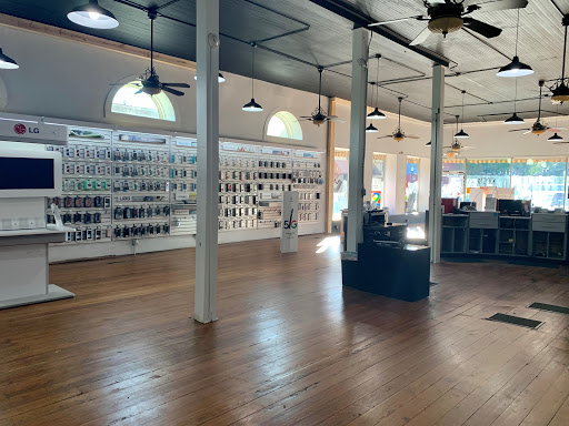 Cell Phone Store «GoWireless Verizon Authorized Retailer», reviews and photos, 2 S Mulberry St, Jackson, GA 30233, USA