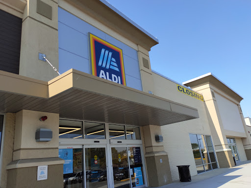 Supermarket «ALDI», reviews and photos, 630 Fellsway, Medford, MA 02155, USA