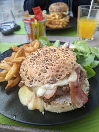 Hamburger du Restaurant français Le Dé-K-Lé Bistrot Gourmand à Nîmes - n°13