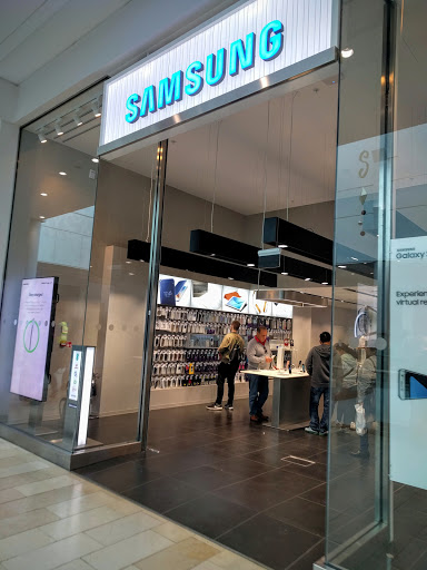 Samsung Experience Store