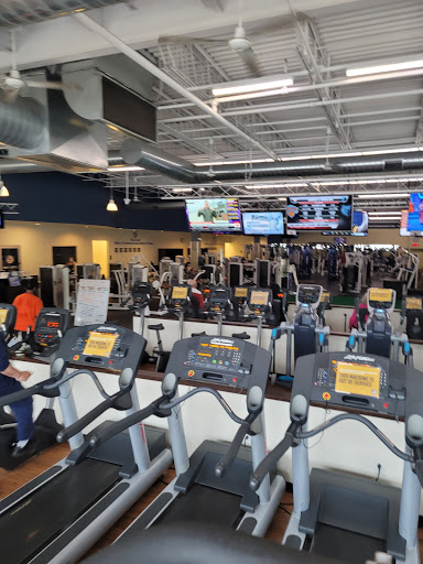 Gym «Choice Fitness», reviews and photos, 18 Boston Rd, Chelmsford, MA 01824, USA