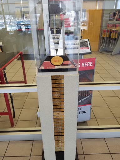 Car Repair and Maintenance «Burnsville Toyota Service & Parts», reviews and photos, 14800 Burnhaven Dr, Burnsville, MN 55306, USA