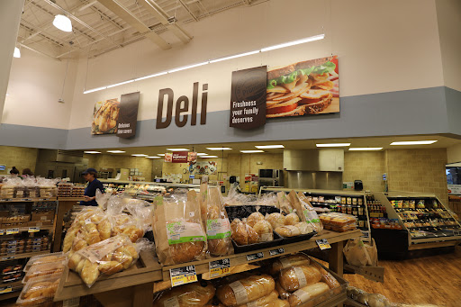 Grocery Store «Food Lion», reviews and photos, 377 W Jackson St, Cookeville, TN 38501, USA