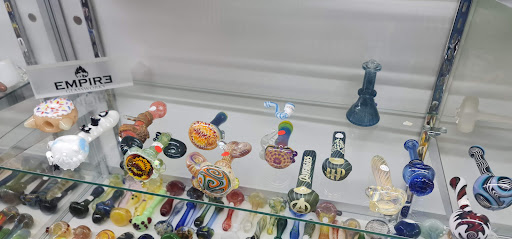 Tobacco Shop «Wizard Hat Smoke Shop», reviews and photos, 2406 W Parmer Ln #96, Austin, TX 78727, USA