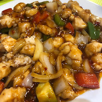 Poulet Kung Pao du Restaurant chinois Yummy Yummy à Lyon - n°3
