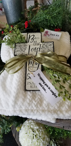 Florist «Mills & Young Florists», reviews and photos, 7122 Dixie Hwy, Louisville, KY 40258, USA