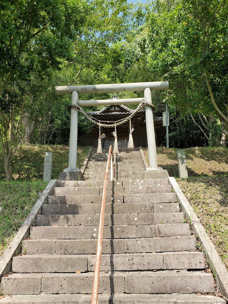 三嶋八幡神社