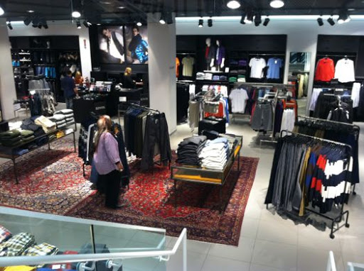 Clothing Store «H&M», reviews and photos, 140 Easton Station, Columbus, OH 43219, USA