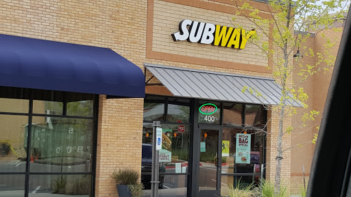 Restaurant «SUBWAY® Restaurants», reviews and photos, 1945 Medical Dr #400, Lakeway, TX 78734, USA