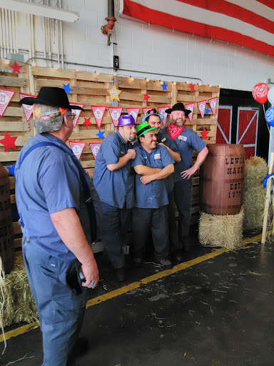 Truck Rental Agency «U-Haul Moving & Storage of Madison», reviews and photos, 121 Moving Center Ct, Madison, TN 37115, USA