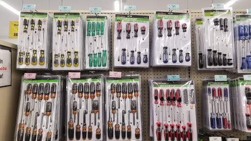Hardware Store «Harbor Freight Tools», reviews and photos, 1291 N Hacienda Blvd, La Puente, CA 91744, USA
