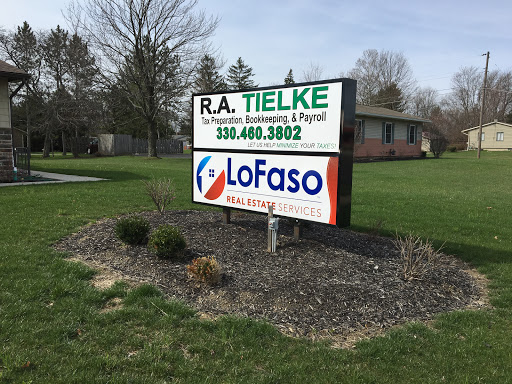 Real Estate Agents «LoFaso Real Estate Services», reviews and photos, 4118 Center Rd, Brunswick, OH 44212, USA