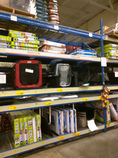 Pet Supply Store «PetSmart», reviews and photos, 1236 Greenbrier Pkwy, Chesapeake, VA 23320, USA