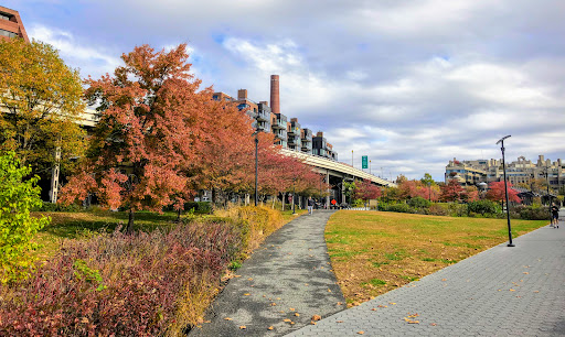 National Park «Georgetown Waterfront Park», reviews and photos, Water St NW, Washington, DC 20007, USA