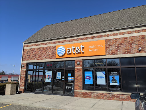 Cell Phone Store «AT&T Authorized Retailer», reviews and photos, 35354 E Michigan Ave, Wayne, MI 48184, USA