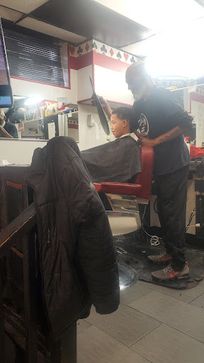 Barber Shop «Blaze Barber Shop», reviews and photos, 631 W Main St, New Britain, CT 06053, USA