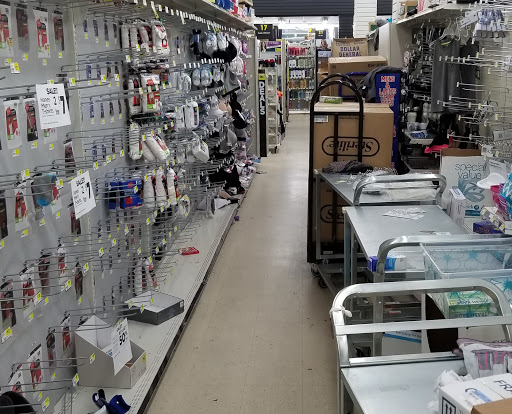 Discount Store «Dollar General», reviews and photos, 5753 Wayne Ave, Philadelphia, PA 19144, USA