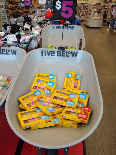 Variety Store «Five Below», reviews and photos, 24630 Dulles Landing Dr, Dulles, VA 20166, USA
