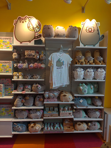 Shopping Mall «Fashion Outlets of Niagara Falls USA», reviews and photos, 1900 Military Rd, Niagara Falls, NY 14304, USA