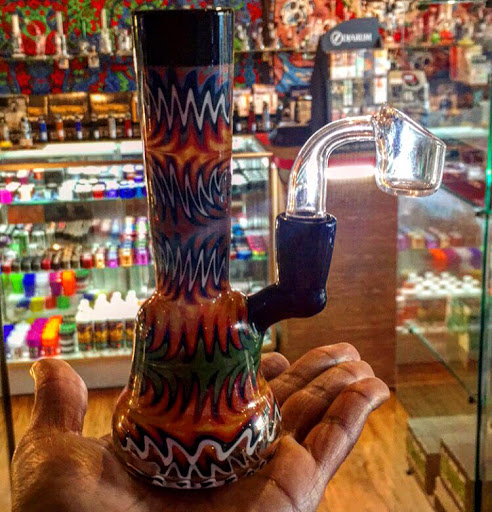 Tobacco Shop «Smoke Shop Guys», reviews and photos, 4843 Dempster St, Skokie, IL 60077, USA