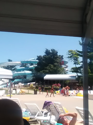Water Park «Atlantis Water Park», reviews and photos, 515 Marriott Dr, Clarksville, IN 47129, USA