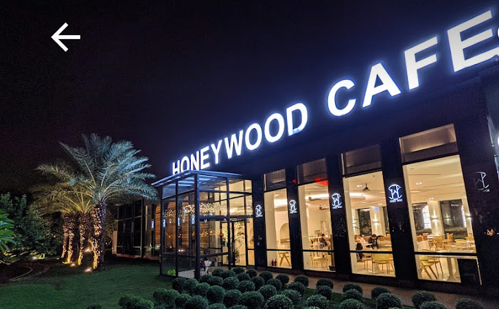 HoneyWood Cafe
