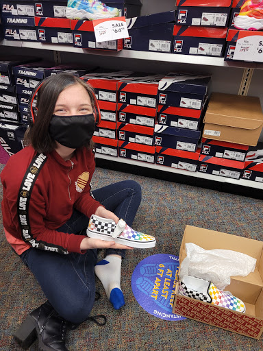 Shoe Store «Shoe Carnival», reviews and photos, 354C Cox Creek Pkwy, Florence, AL 35630, USA