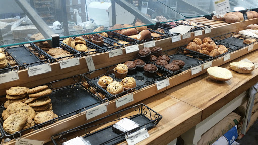 Grocery Store «Whole Foods Market», reviews and photos, 923 Houston Northcutt Blvd, Mt Pleasant, SC 29464, USA