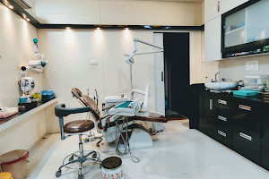 MaxWell Clinic Dental | Face | Hair | Implants Dr.Rahul Dahake image